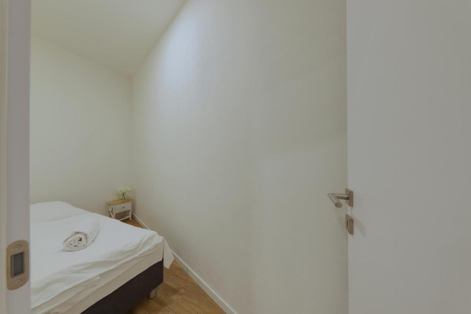 Shone Apartment Old Town 2 Bedroom Bratislava Extérieur photo